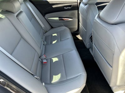 2017 Acura TLX V6 w/Technology Pkg