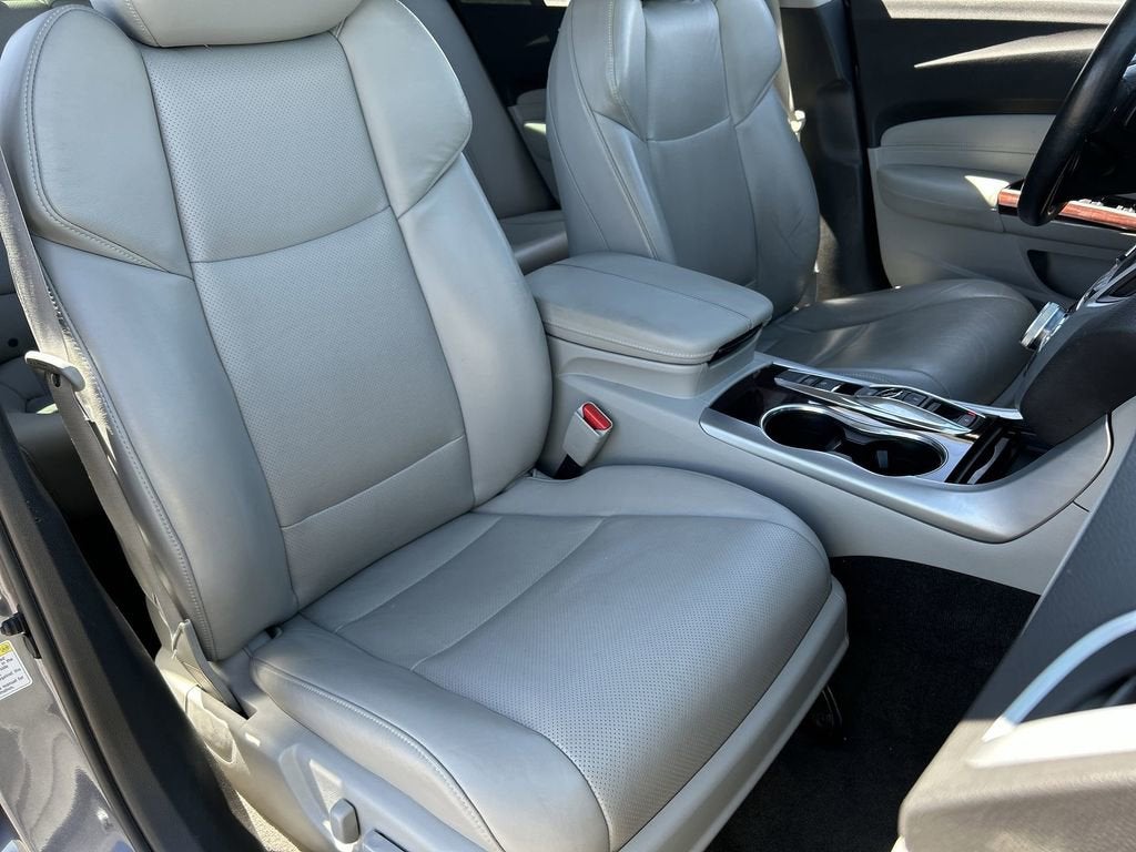 2017 Acura TLX V6 w/Technology Pkg