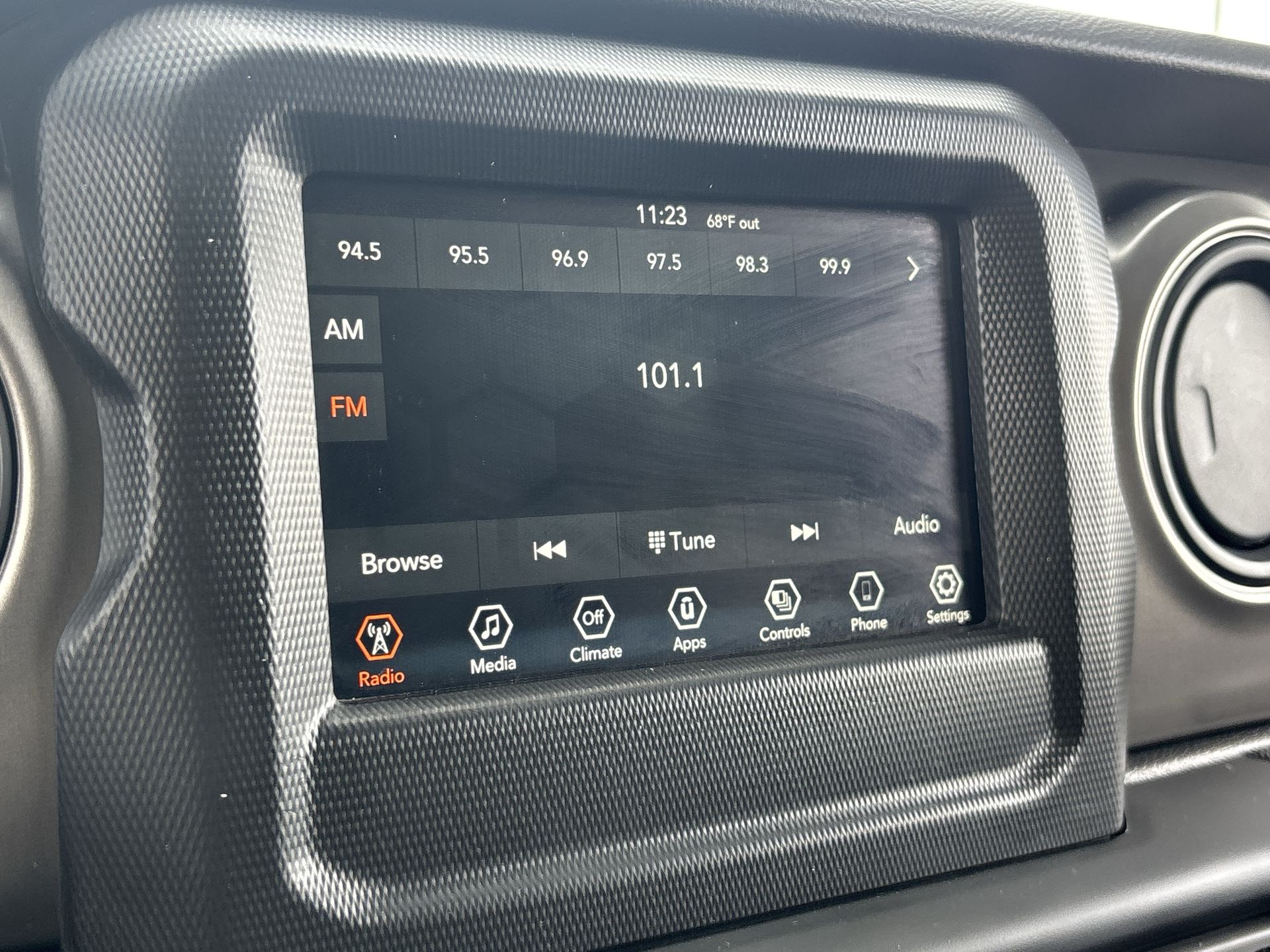 2023 Jeep Wrangler 4-Door Sport S 4x4