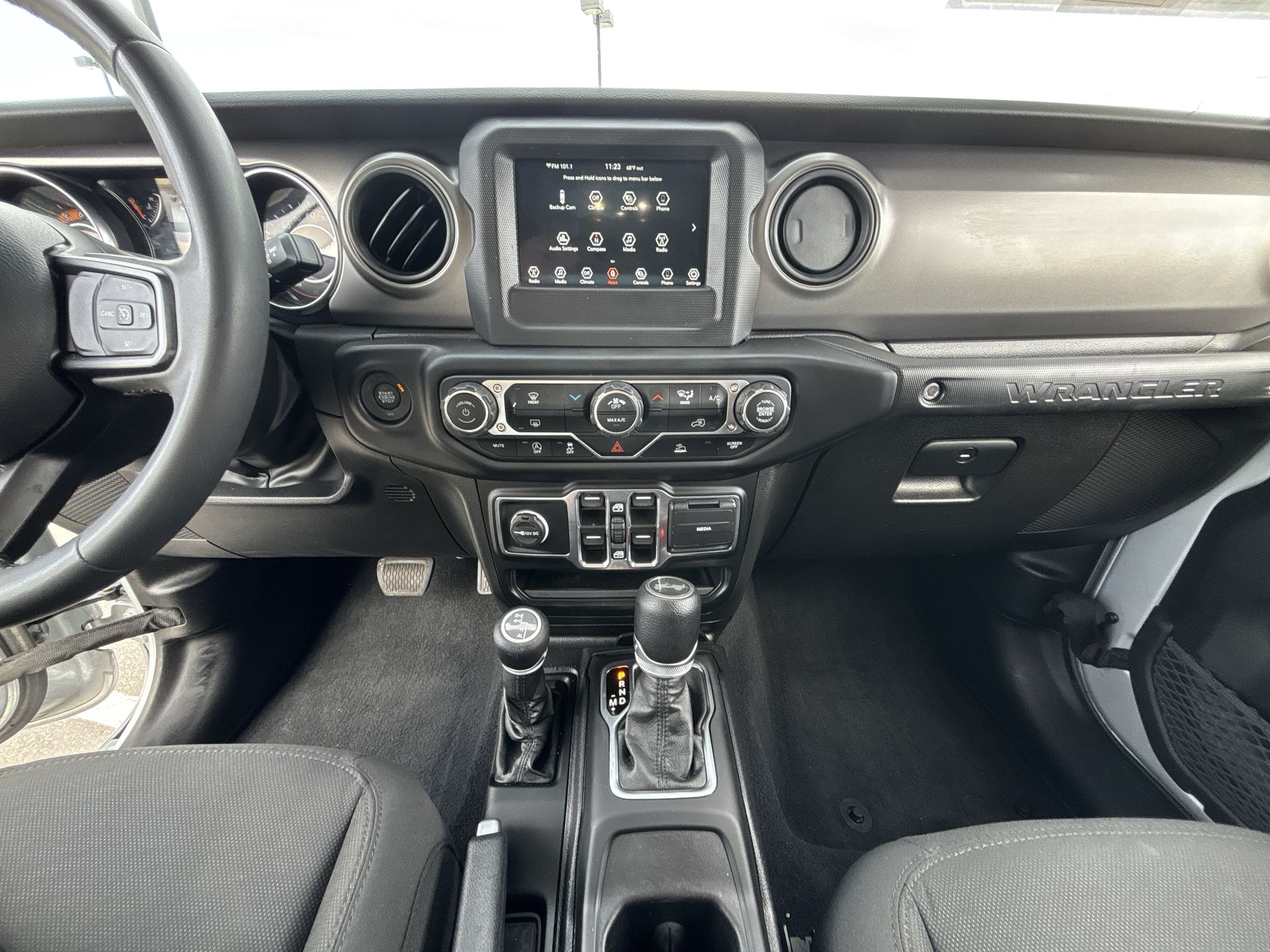 2023 Jeep Wrangler 4-Door Sport S 4x4