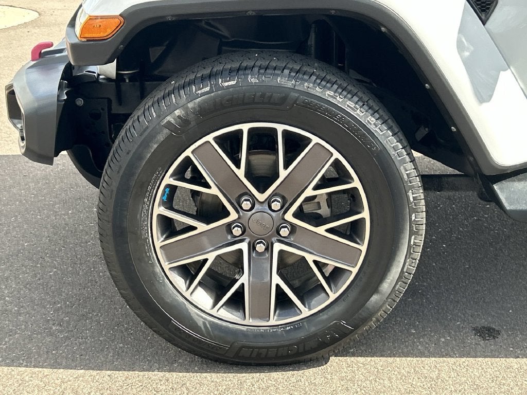 2021 Jeep Wrangler Unlimited Sahara Altitude