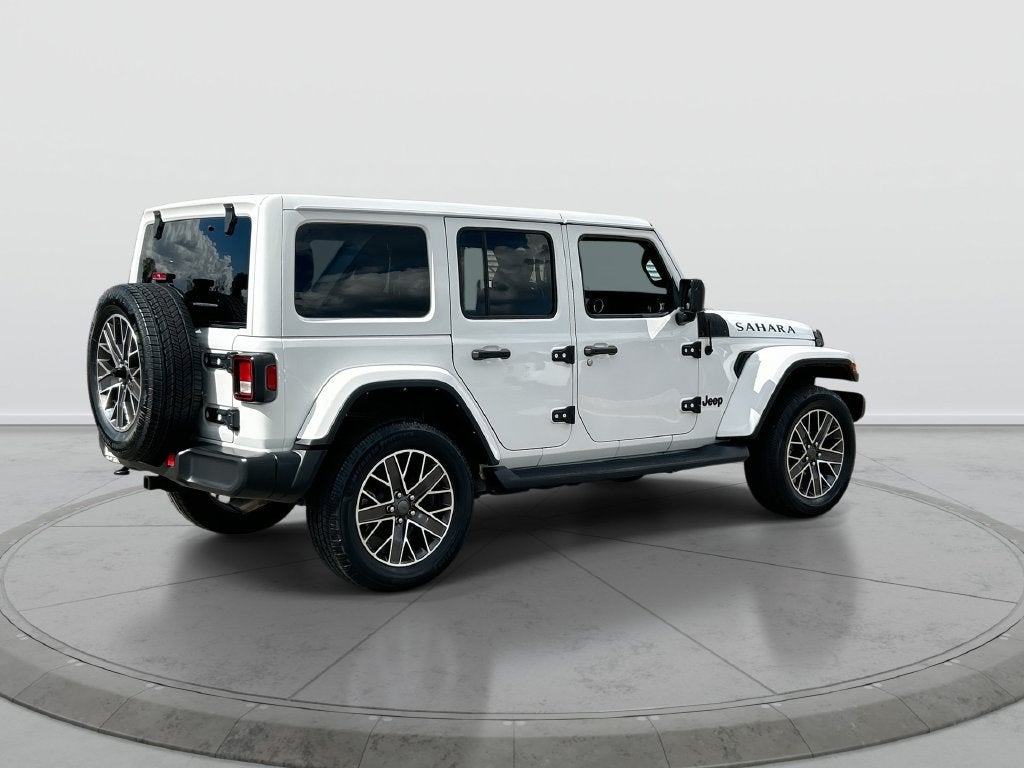 2021 Jeep Wrangler Unlimited Sahara Altitude