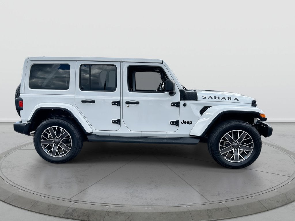 2021 Jeep Wrangler Unlimited Sahara Altitude