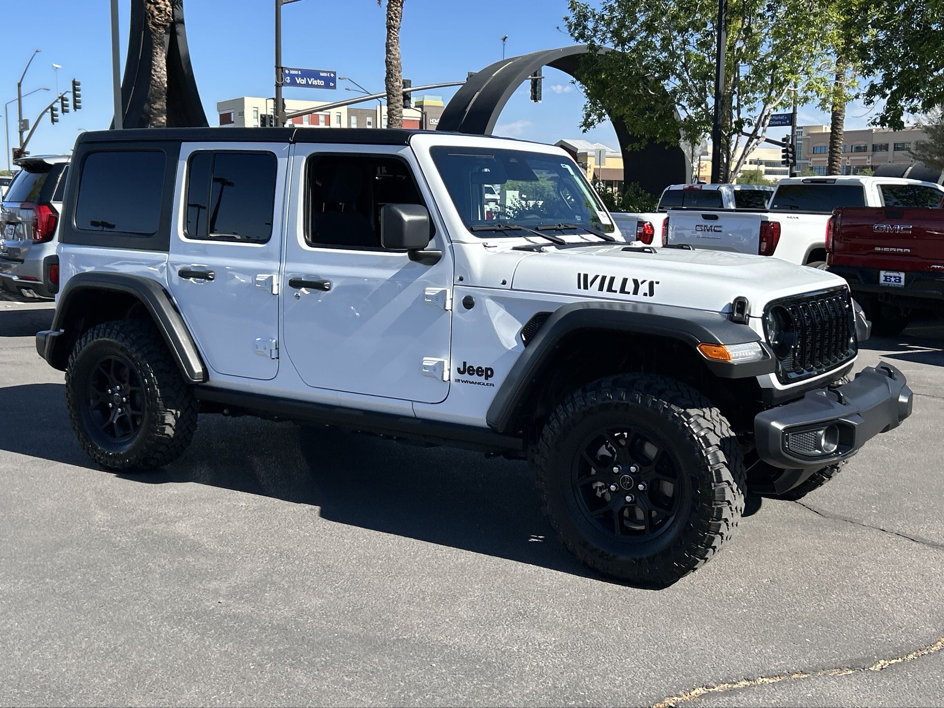 2025 Jeep Wrangler 4-Door Willys 4x4