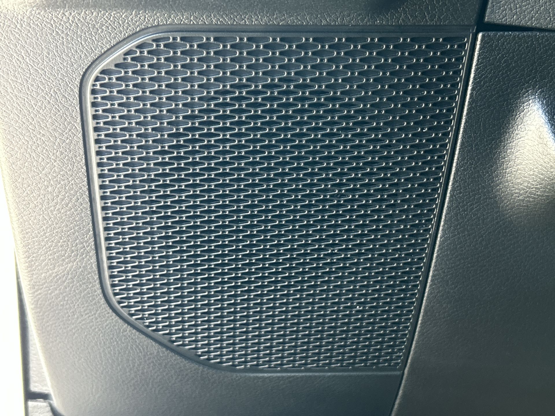 2025 Jeep Wrangler 4-Door Willys 4x4