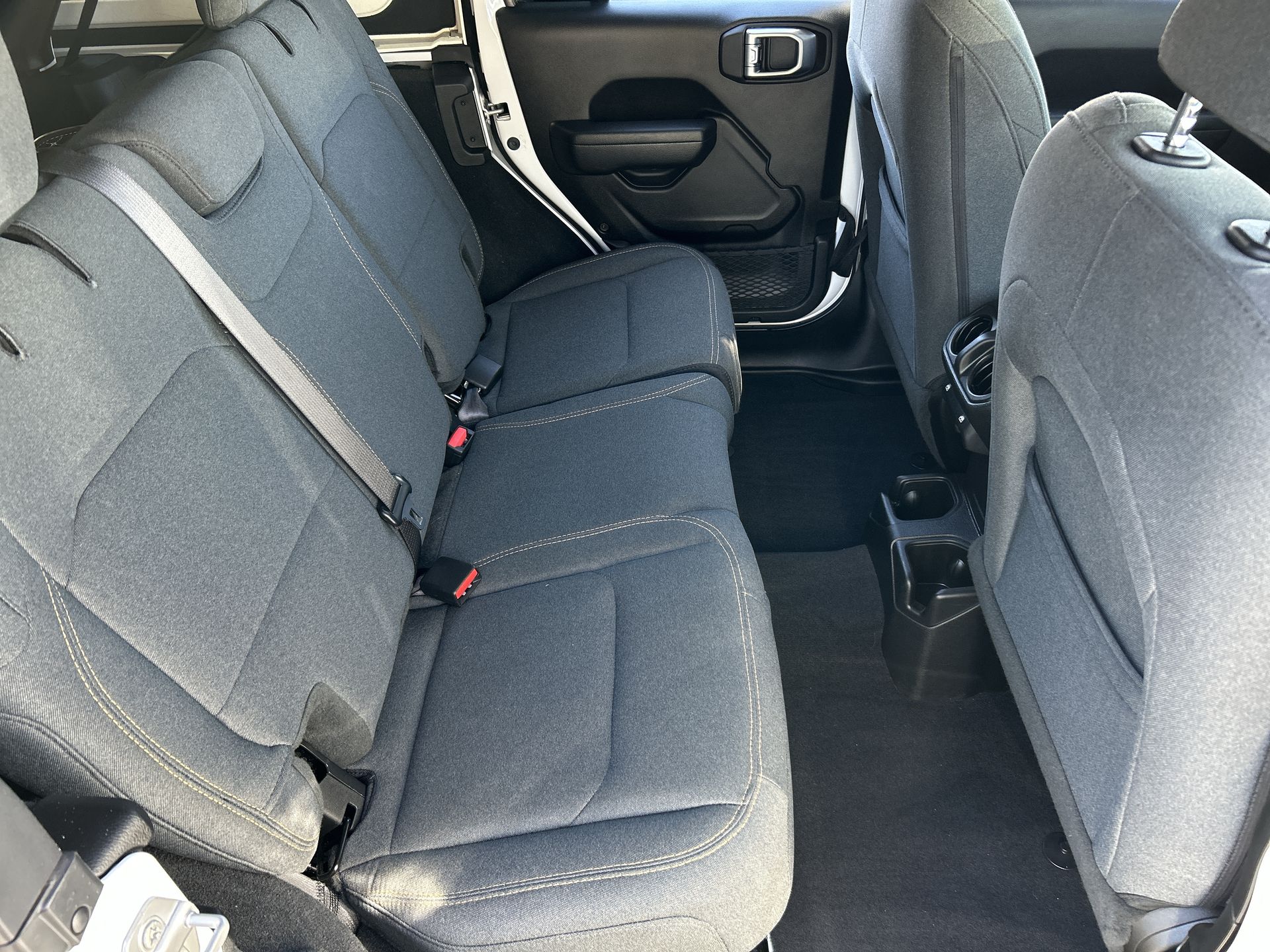 2025 Jeep Wrangler 4-Door Willys 4x4