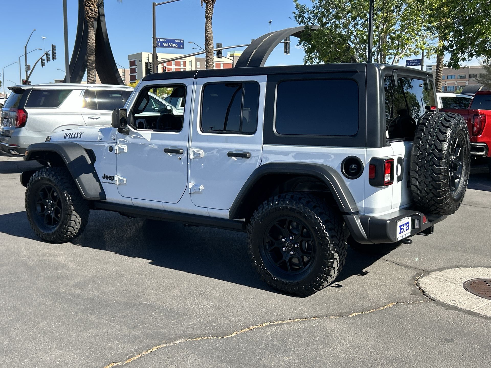 2025 Jeep Wrangler 4-Door Willys 4x4