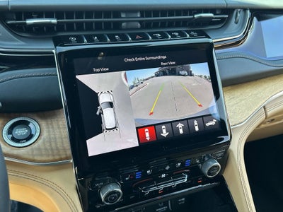 2022 Jeep Grand Cherokee Summit Reserve