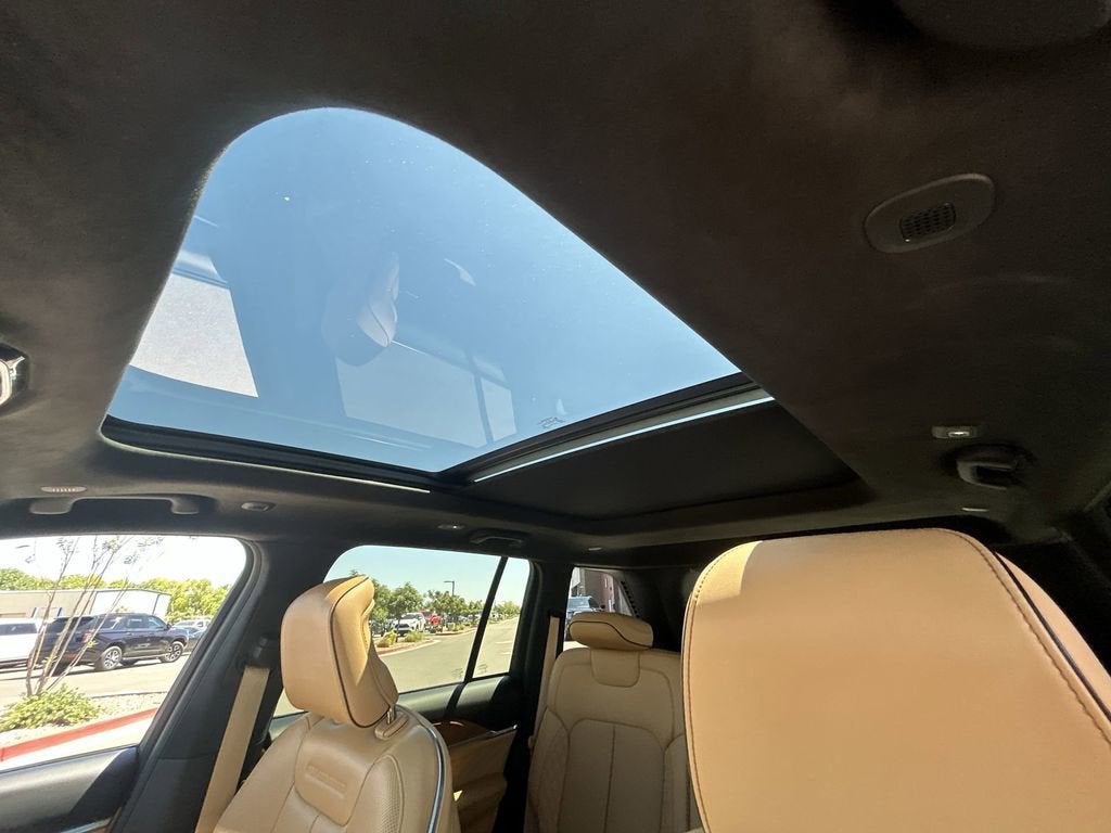2022 Jeep Grand Cherokee Summit Reserve