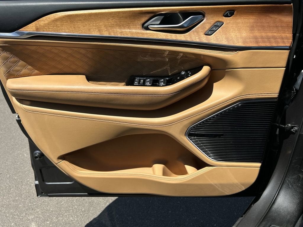 2022 Jeep Grand Cherokee Summit Reserve