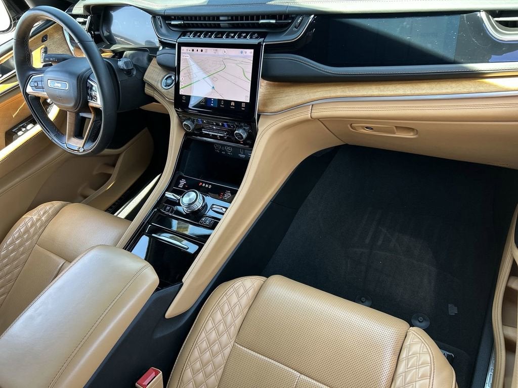 2022 Jeep Grand Cherokee Summit Reserve