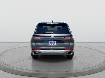 2022 Jeep Grand Cherokee Summit Reserve