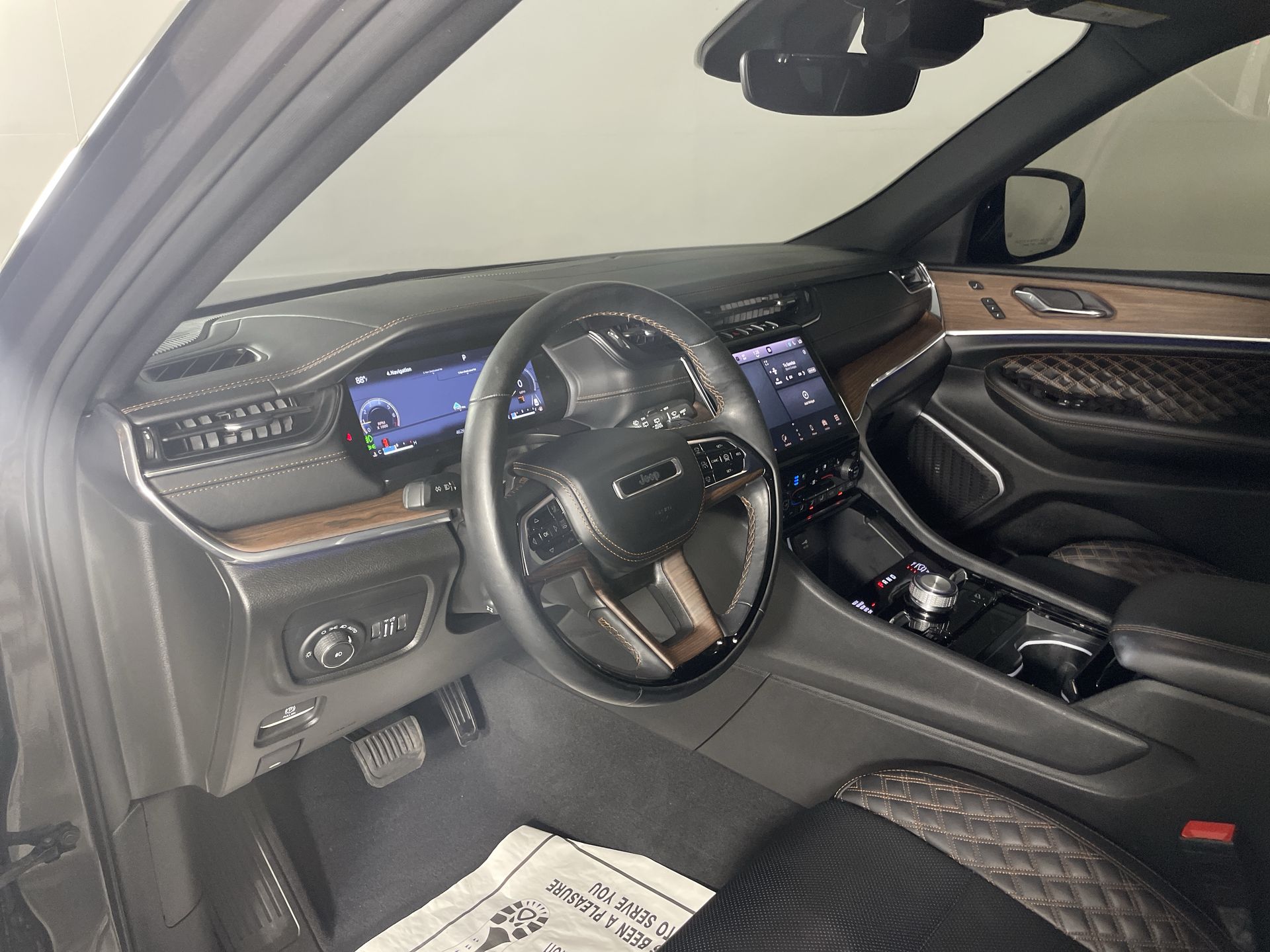 2024 Jeep Grand Cherokee L Summit 4x4