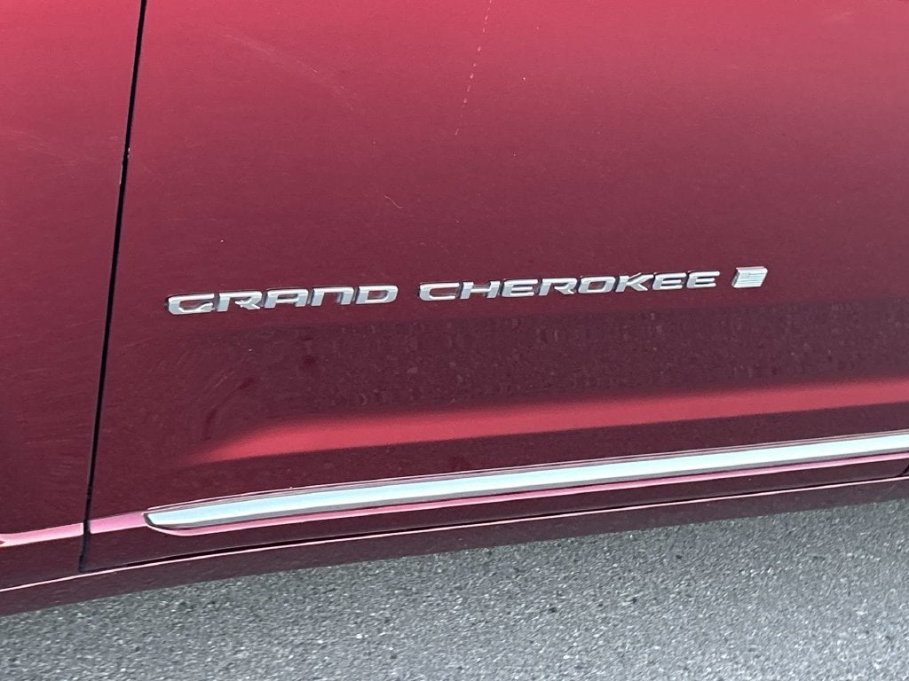 2022 Jeep Grand Cherokee L Summit Reserve