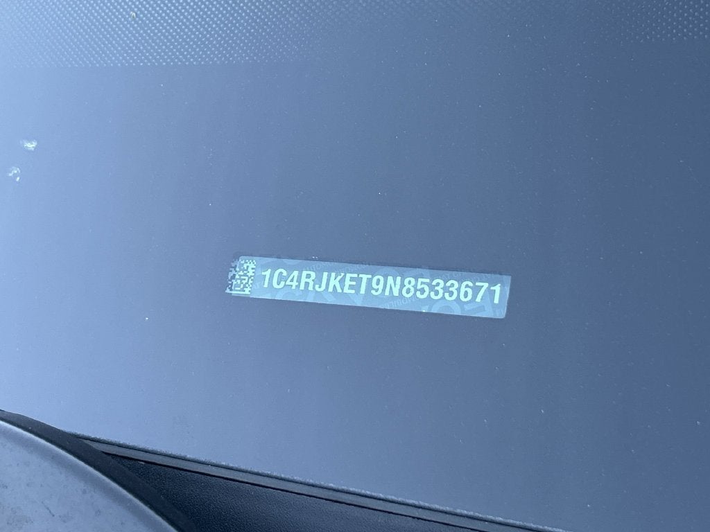 2022 Jeep Grand Cherokee L Summit Reserve