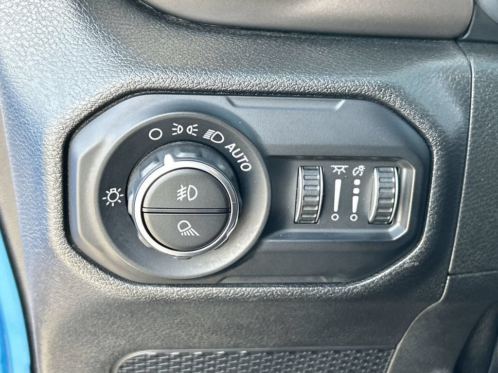 2021 Jeep Gladiator Sport S 4x4