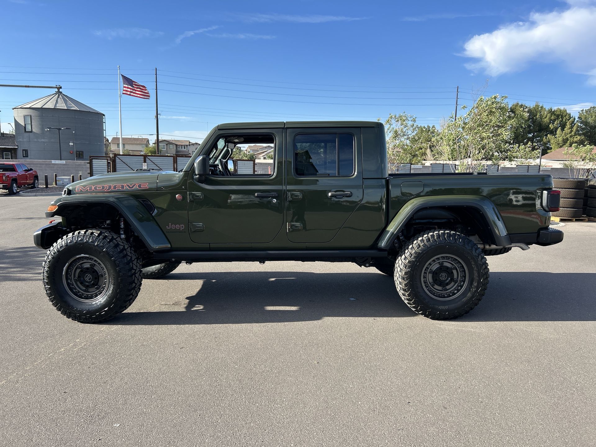 2023 Jeep Gladiator Mojave 4x4