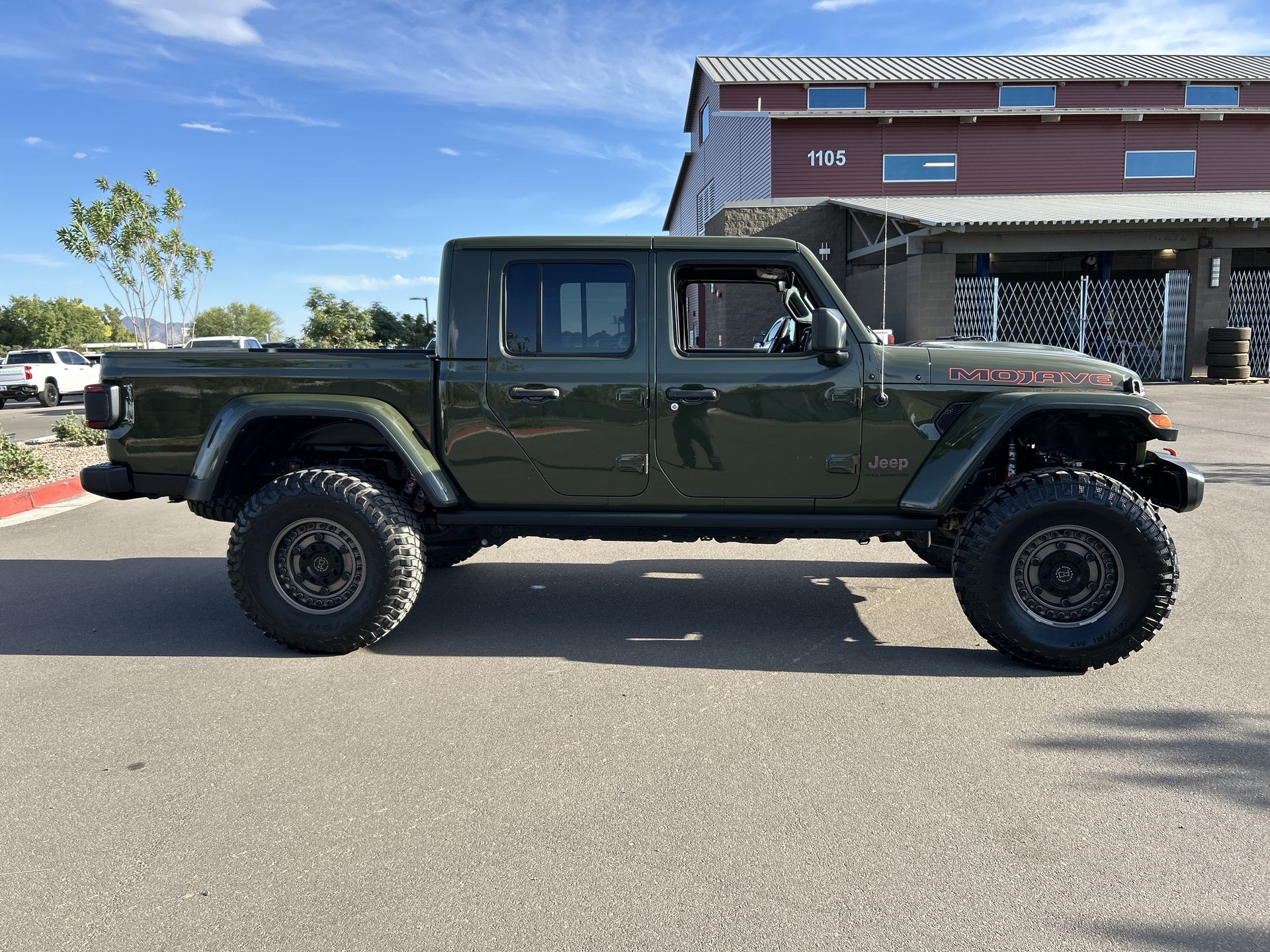 2023 Jeep Gladiator Mojave 4x4