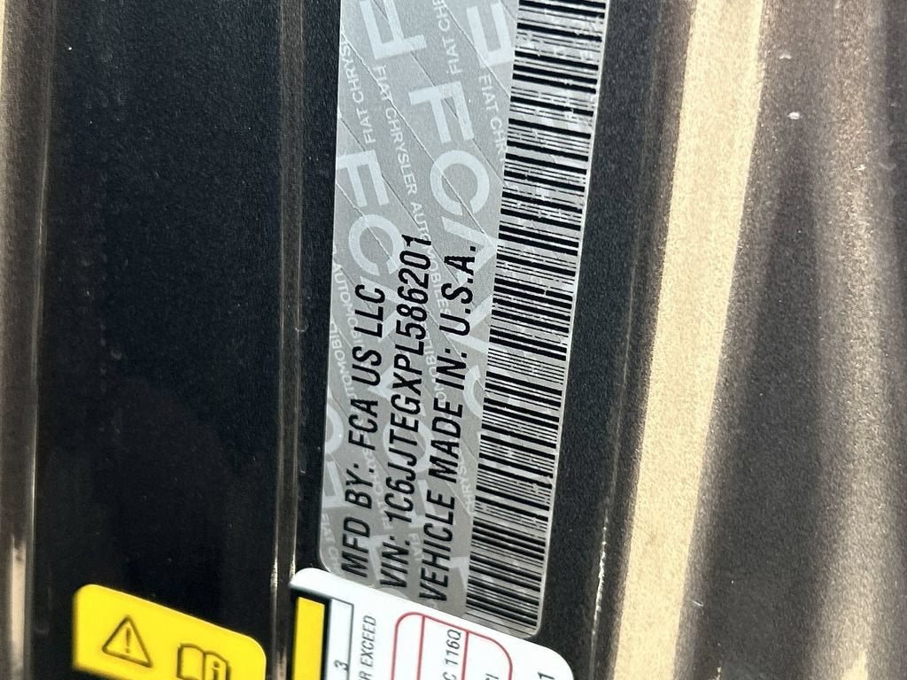 2023 Jeep Gladiator Mojave 4x4