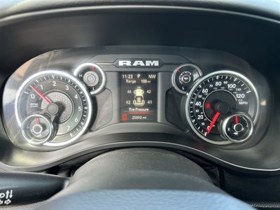 2019 RAM 1500 Big Horn/Lone Star Quad Cab 4x4 6'4" Box