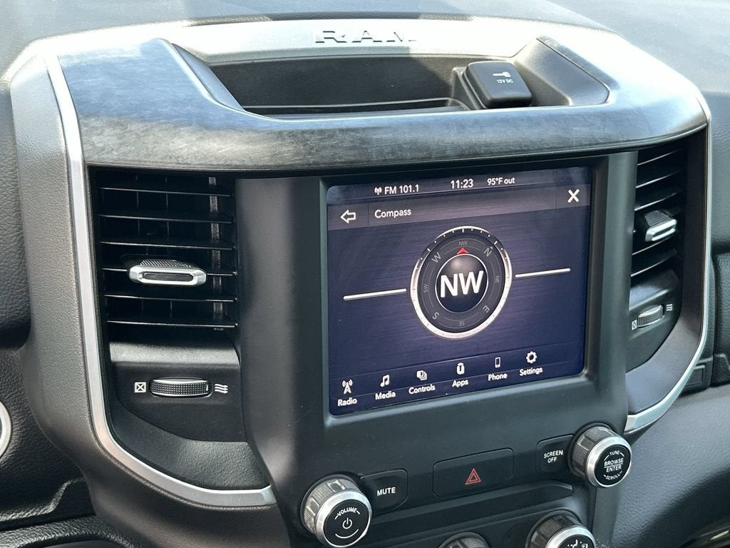 2019 RAM 1500 Big Horn/Lone Star Quad Cab 4x4 6'4" Box