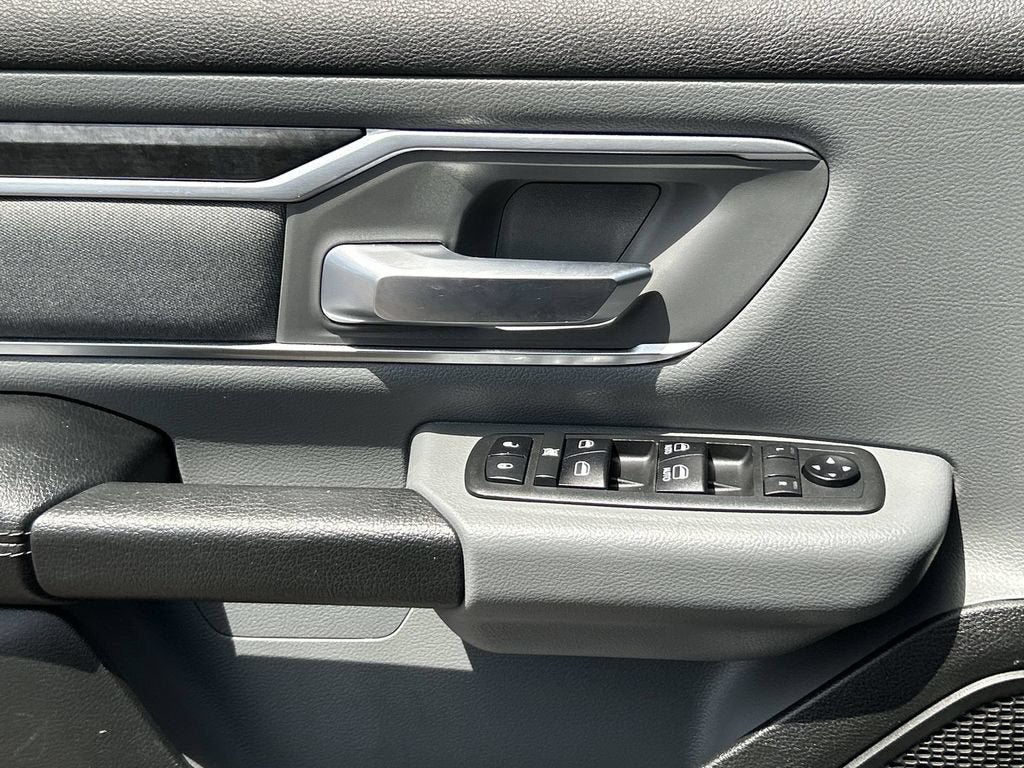2019 RAM 1500 Big Horn/Lone Star Quad Cab 4x4 6'4" Box