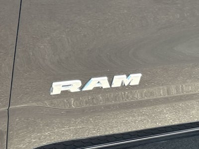 2019 RAM 1500 Big Horn/Lone Star Quad Cab 4x4 6'4" Box