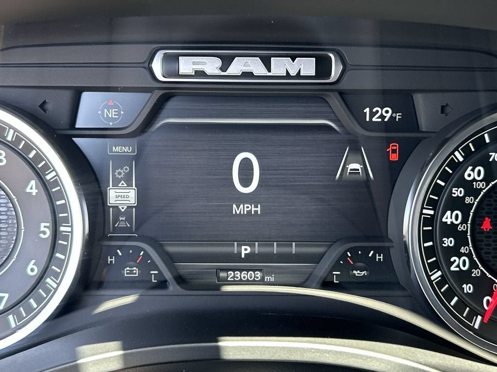 2025 RAM 1500 Laramie Crew Cab 4x4 5'7" Box