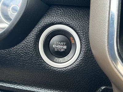 2021 RAM 1500 Laramie Crew Cab 4x4 5'7" Box