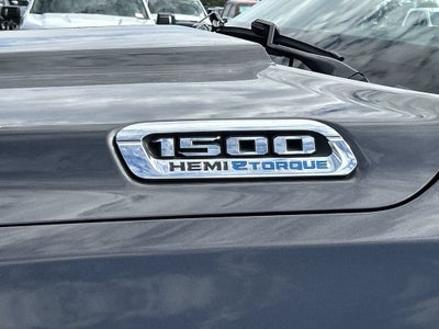 2021 RAM 1500 Laramie Crew Cab 4x4 5'7" Box