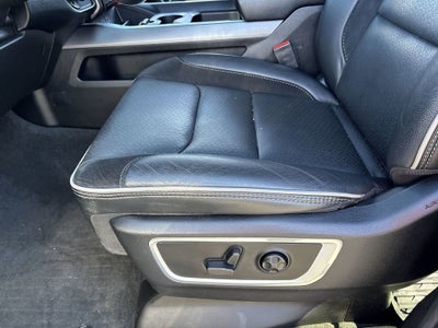 2021 RAM 1500 Laramie Crew Cab 4x4 5'7" Box