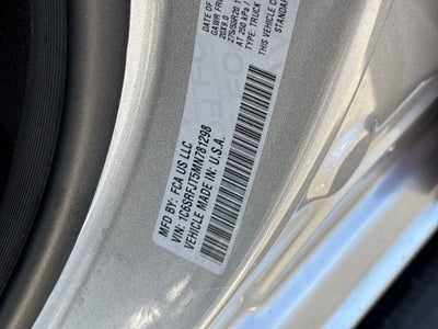 2021 RAM 1500 Laramie Crew Cab 4x4 5'7" Box