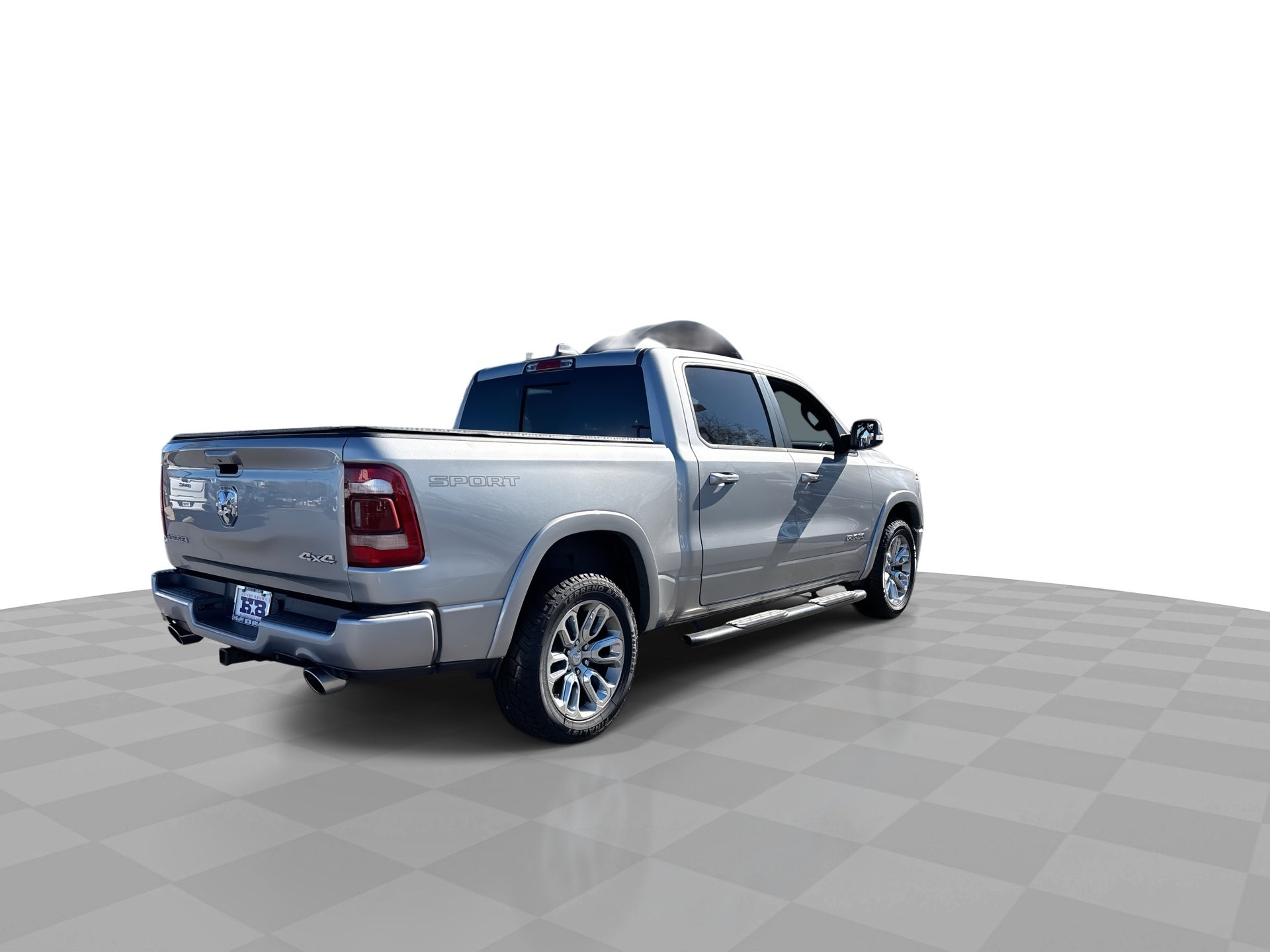 2021 RAM 1500 Laramie Crew Cab 4x4 5'7" Box
