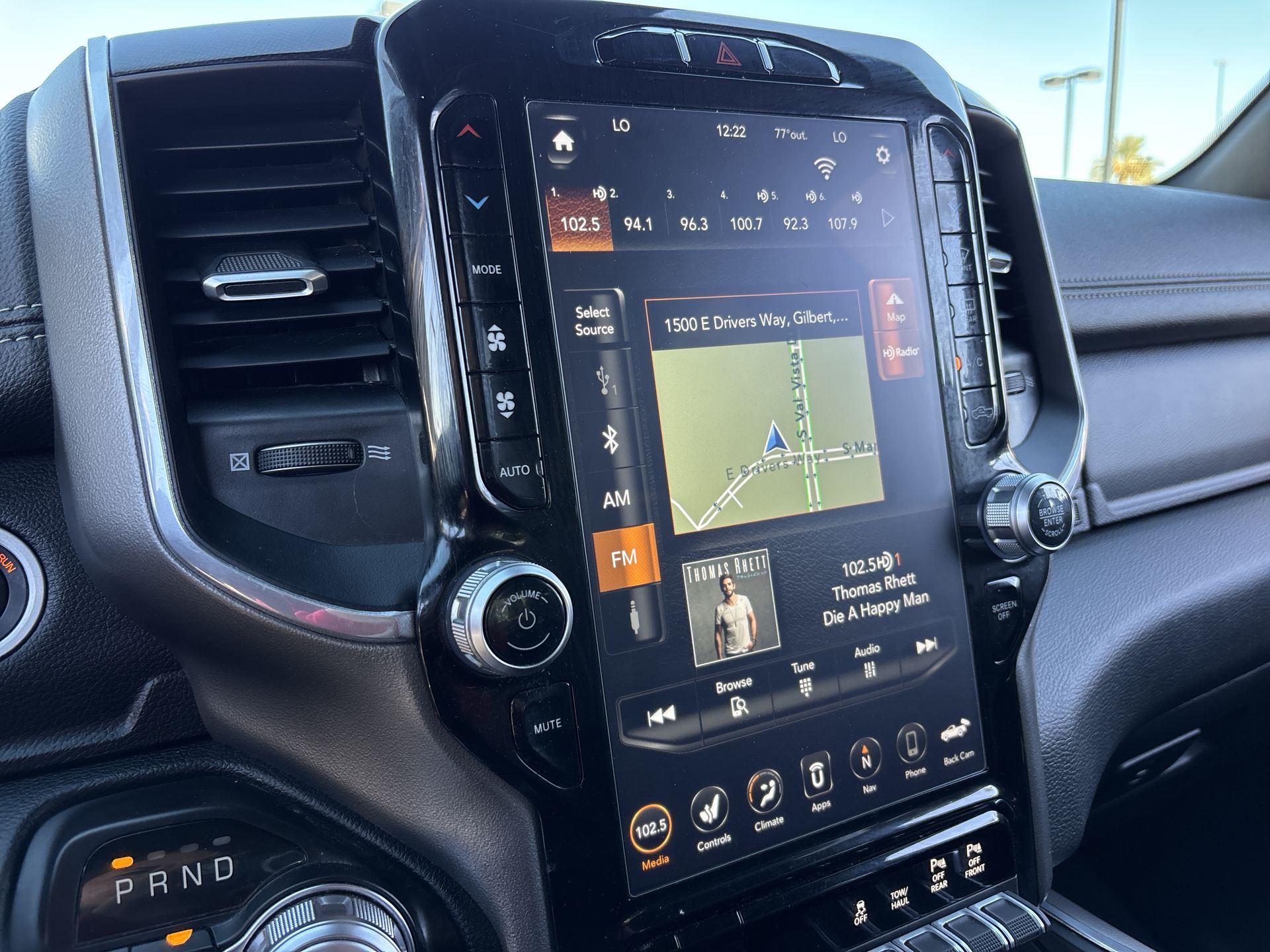 2021 RAM 1500 Laramie Crew Cab 4x4 5'7" Box