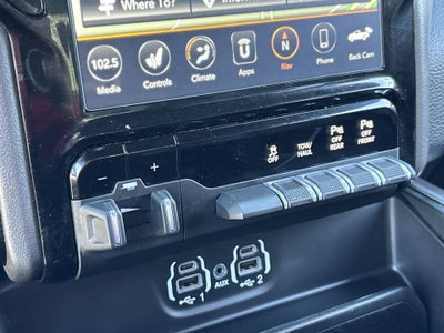 2021 RAM 1500 Laramie Crew Cab 4x4 5'7" Box