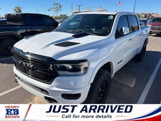 2020 RAM 1500 Laramie Crew Cab 4x4 5'7" Box