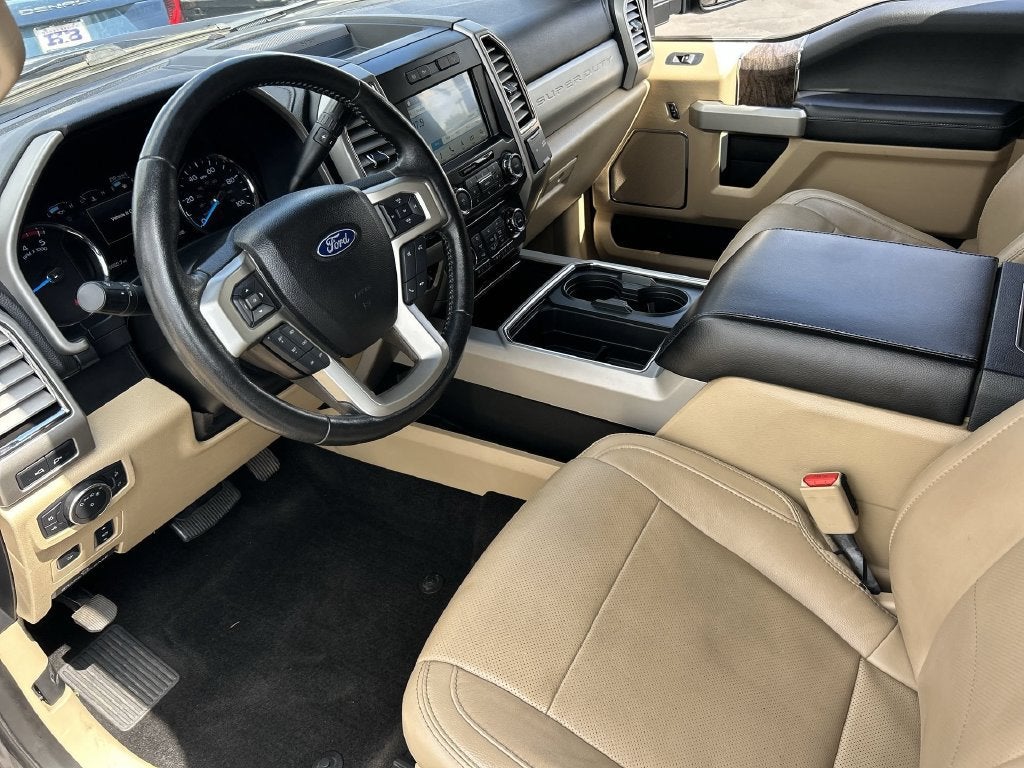 2017 Ford Super Duty F-250 SRW Lariat
