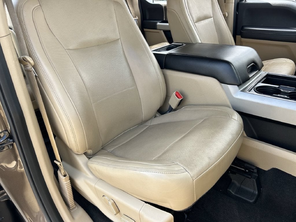 2017 Ford Super Duty F-250 SRW Lariat
