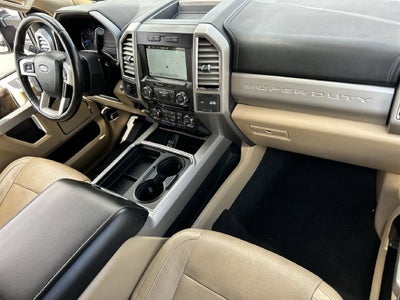 2017 Ford Super Duty F-250 SRW Lariat