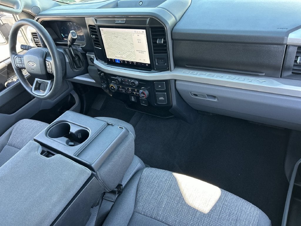 2025 Ford Super Duty F-350 SRW XL