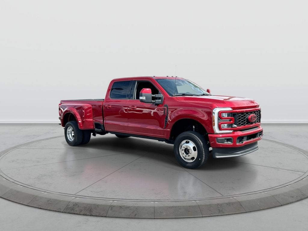 2023 Ford F-350 LARIAT