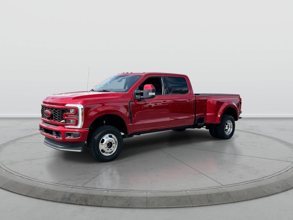 2023 Ford F-350 LARIAT