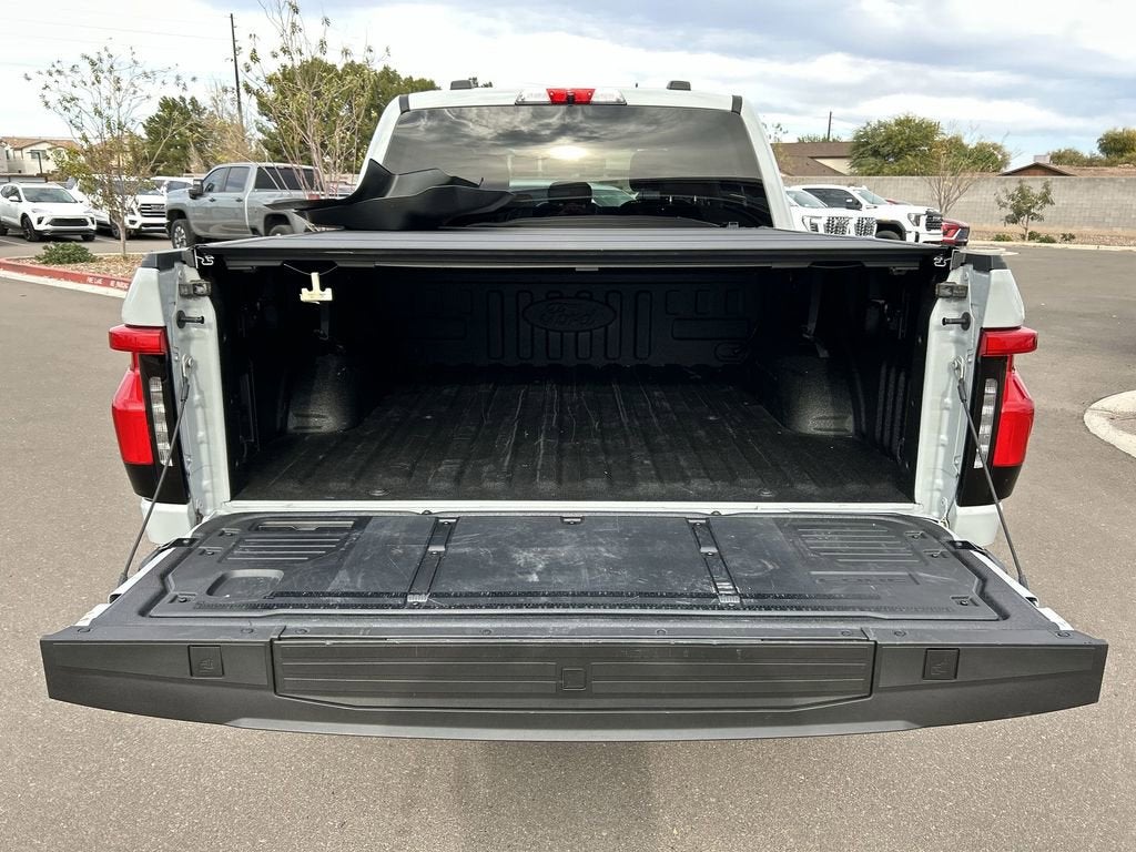 2023 Ford F-150 Lightning XLT