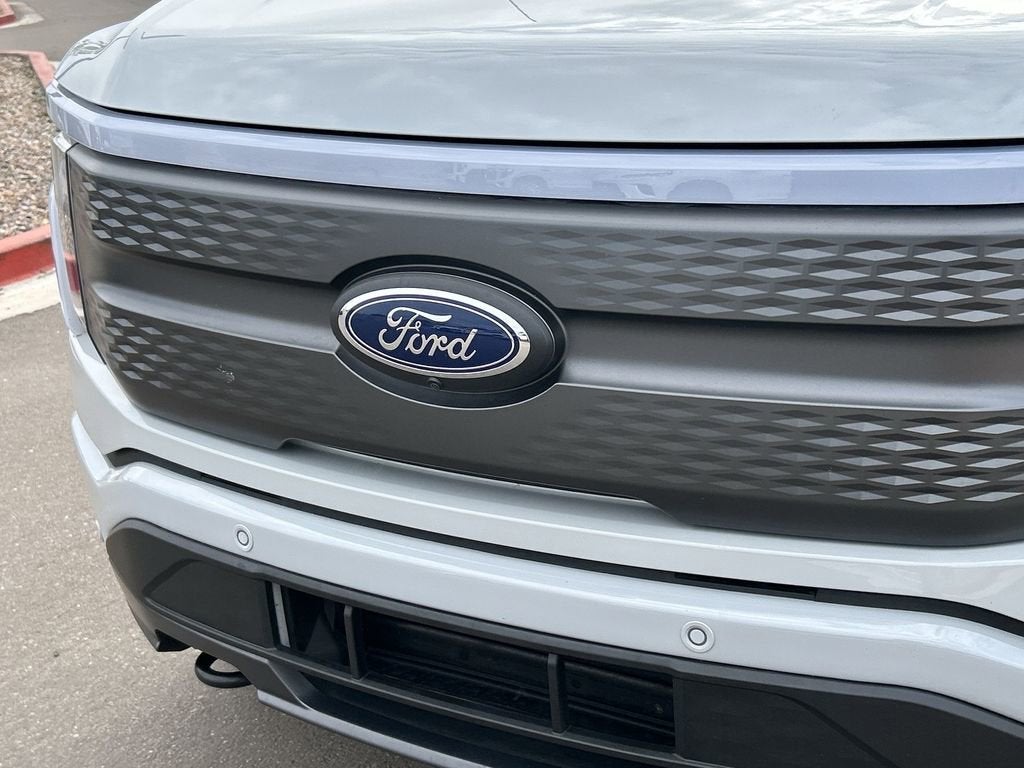 2023 Ford F-150 Lightning XLT