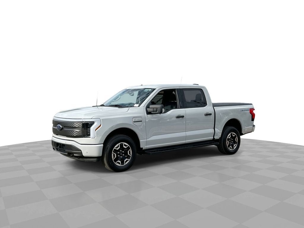 2023 Ford F-150 Lightning XLT