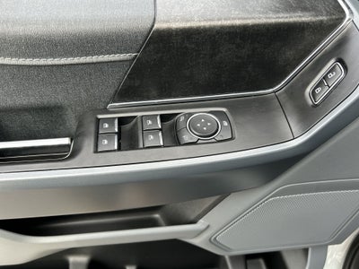 2023 Ford F-150 Lightning XLT