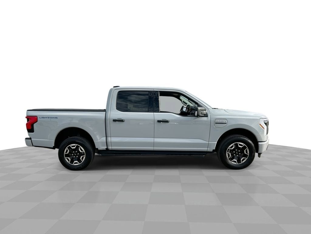 2023 Ford F-150 Lightning XLT