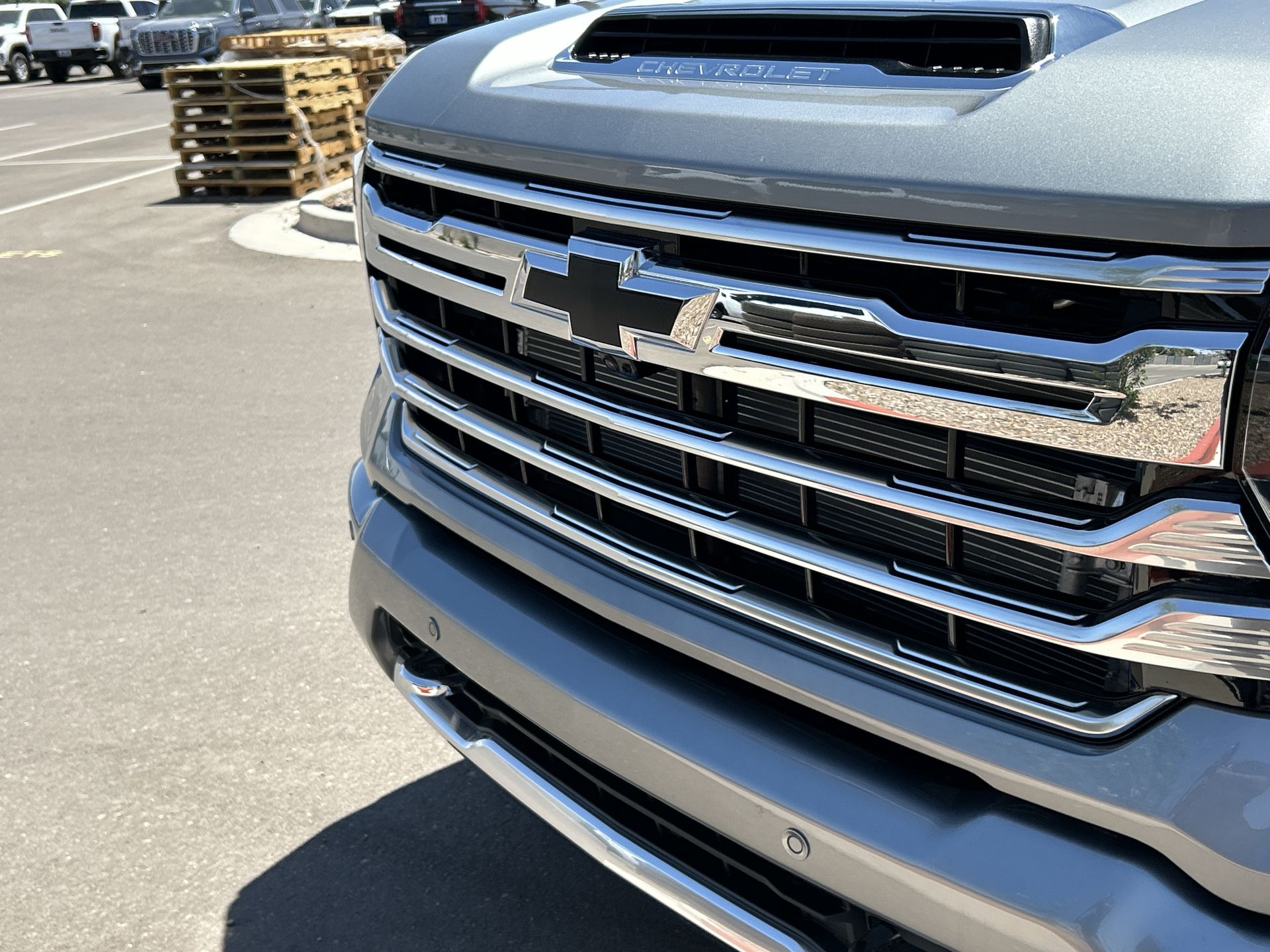 2026 Chevrolet Silverado 3500 HD High Country DRW