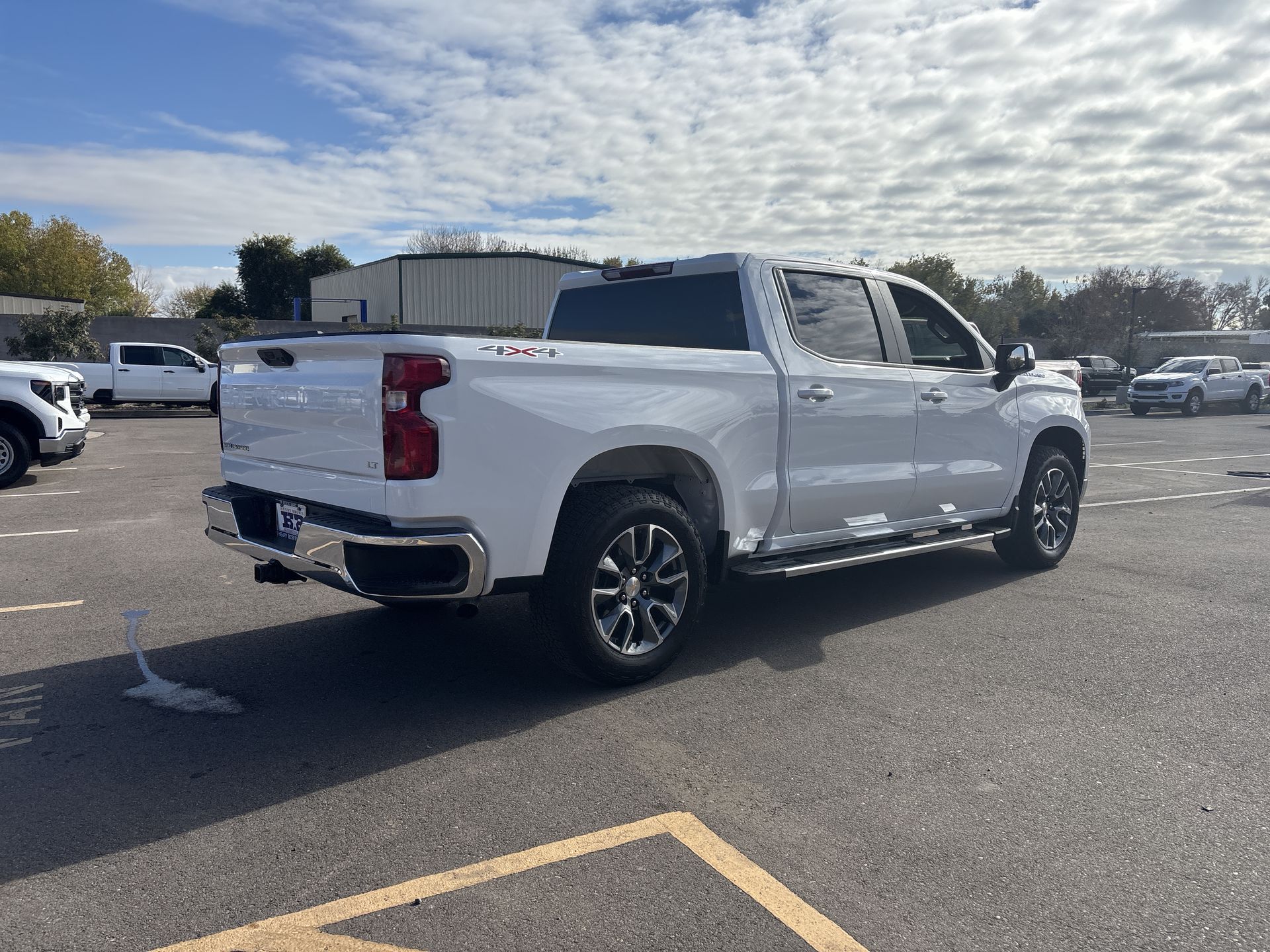 2026 Chevrolet Silverado 1500 LT (2FL)