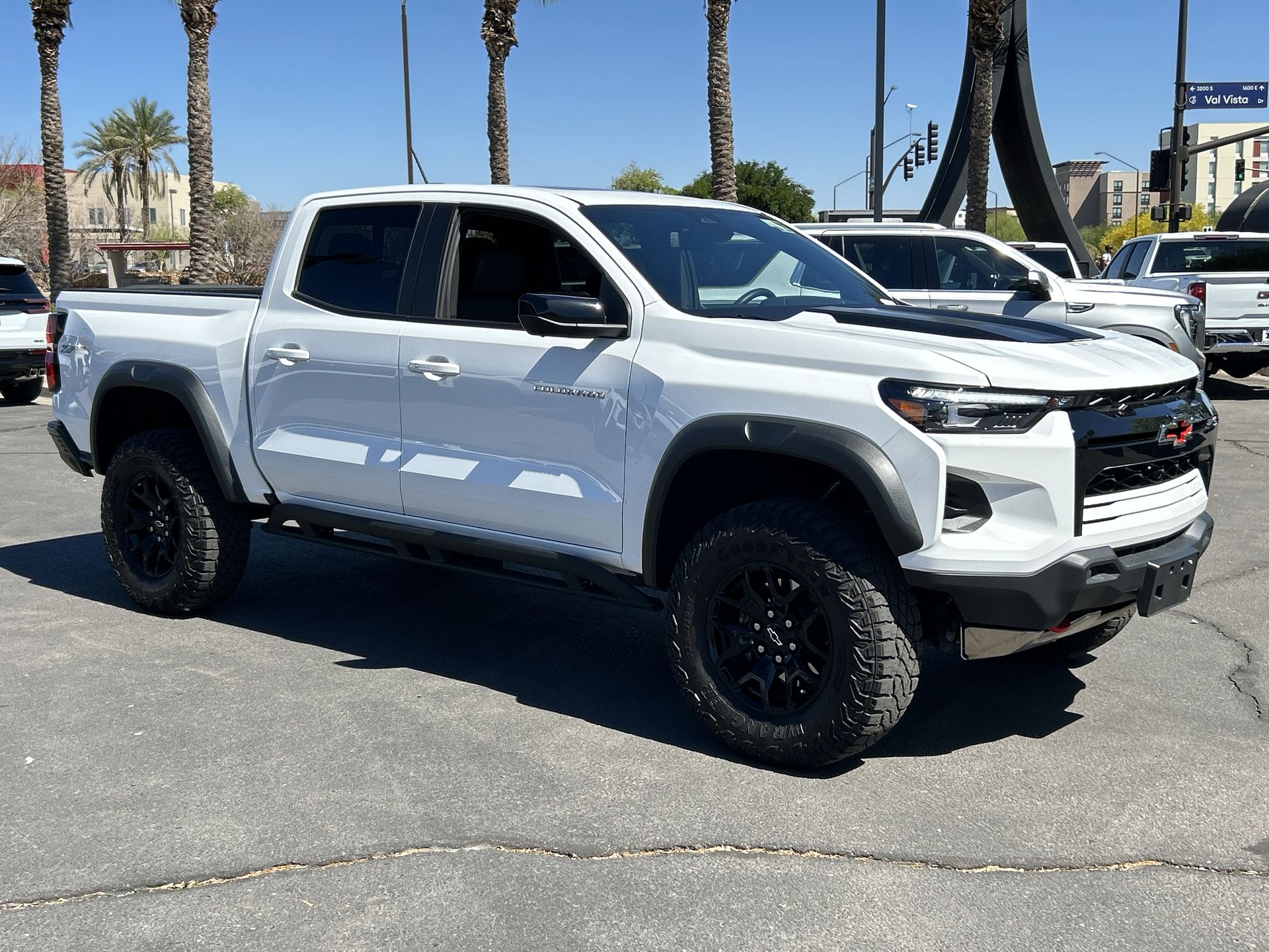 2025 Chevrolet Colorado ZR2